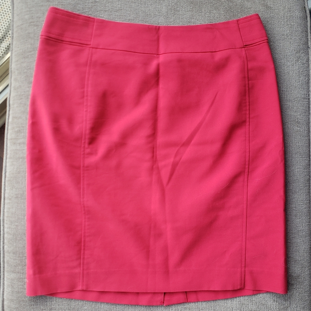 PINK BUSINESS SKIRT